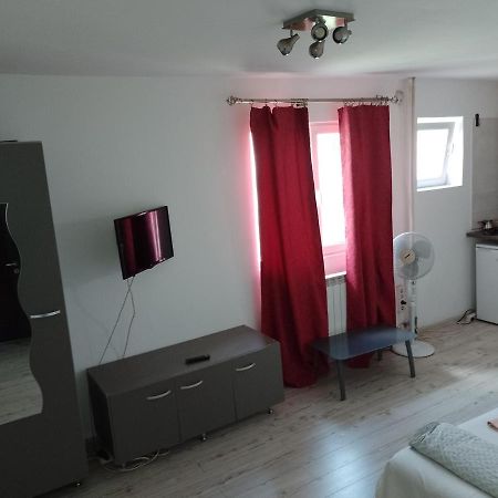Metrou 1 Decembrie 1918 Apartment Bukares Bagian luar foto